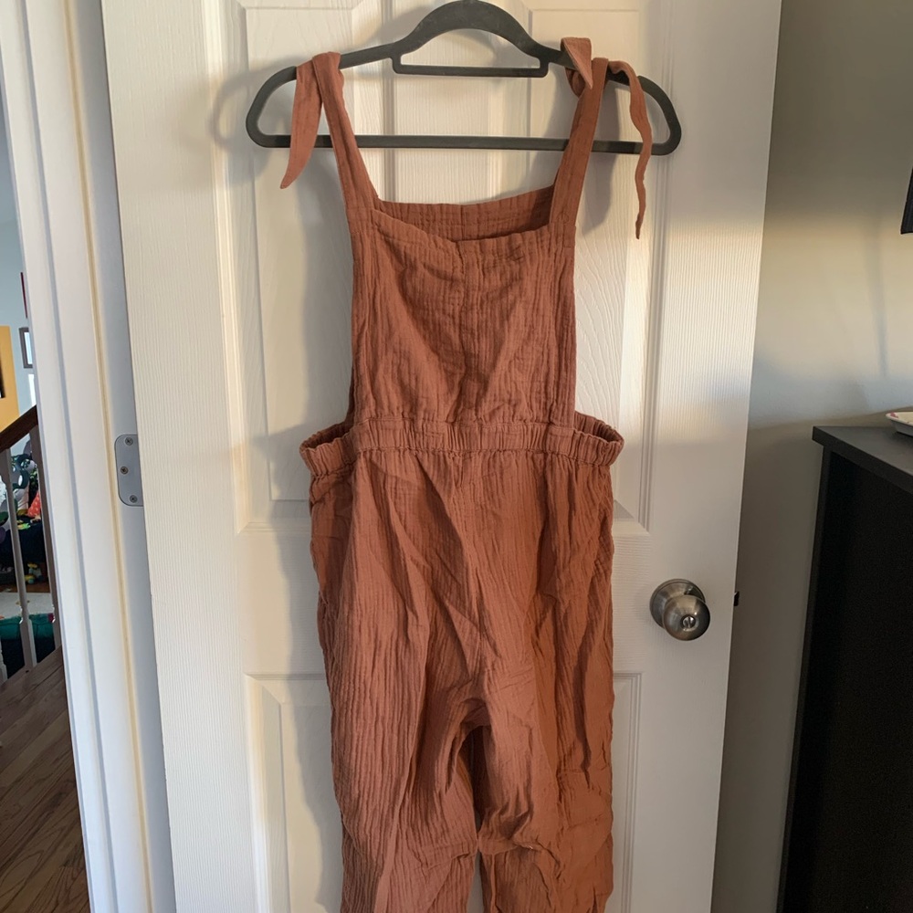 Up West size small burnt orange (light) linen tie overalls.
